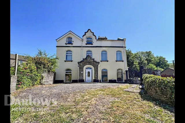 Cardiff Road, Merthyr Tydfil, photo 3