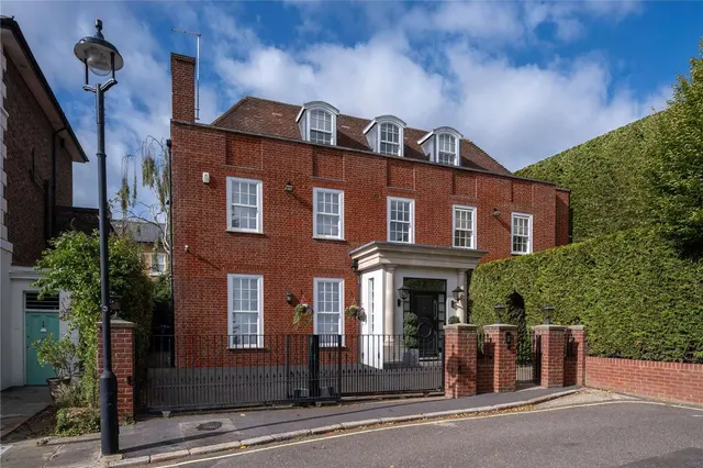 Acacia Place, St John's Wood, London, NW8 6AJ, photo 1