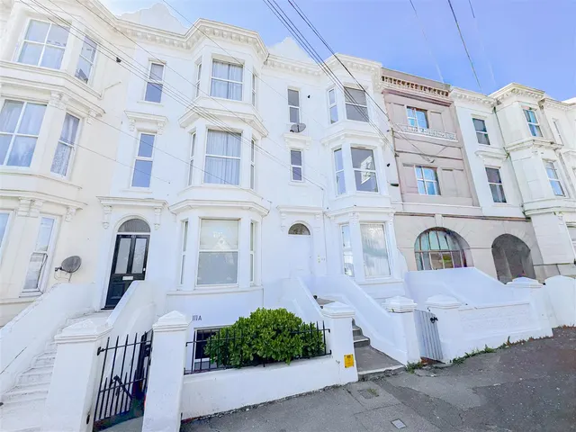Priory Road, Hastings, TN34 3JG, photo 1
