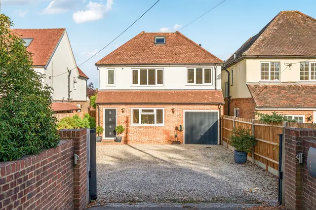 Headley Road, Liphook, GU30, photo 1