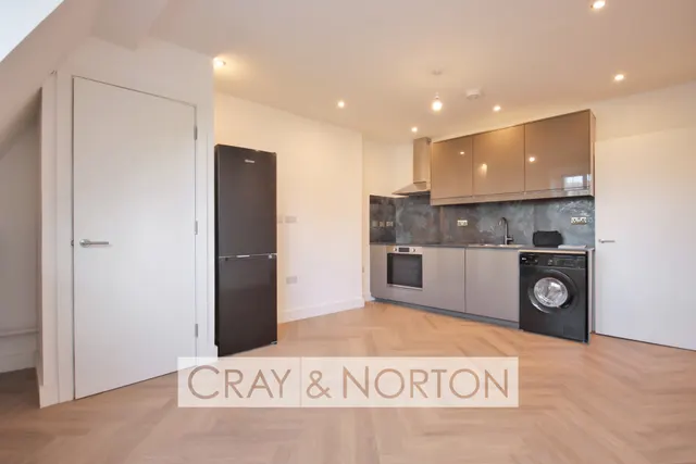 North End, Croydon, CR0, photo 1