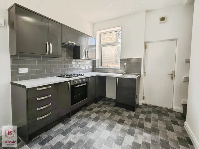 Accrington Road, Burnley, BB11, photo 1