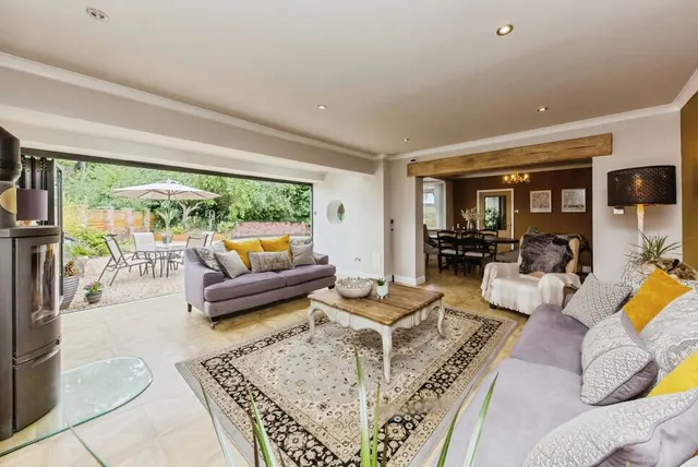 Newcastle Road North, Brereton, CW11, photo 3