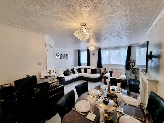 Kelvin Gardens, Croydon, CR0, photo 2
