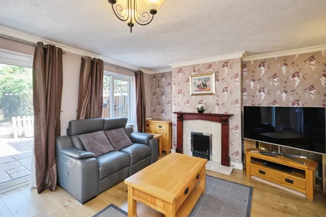 Mears Drive, Birmingham, B33, photo 3