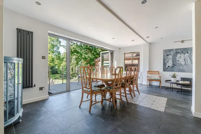 Bracken Close, Wonersh, GU5, photo 2
