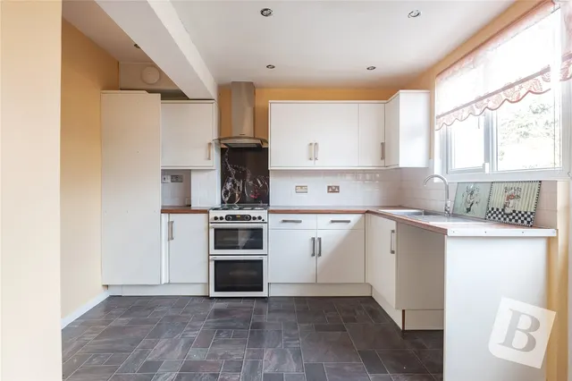 Essex Road, Romford, RM7, photo 3