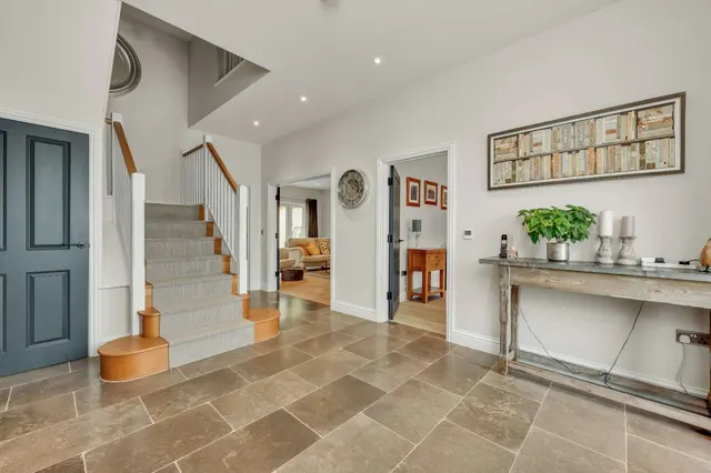 Holme Hill, Upton Grey, RG25, photo 3