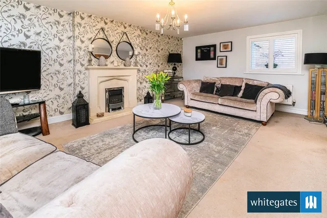 Church End Mews, Hale Village, L24, photo 2