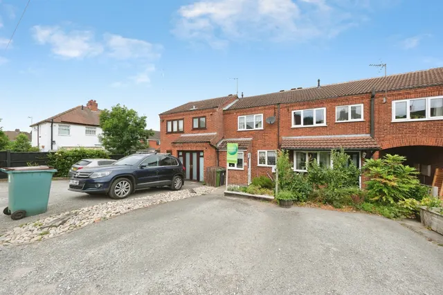 Kirks Lane, Belper, DE56, photo 1