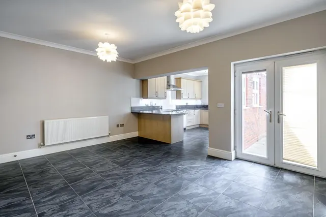 Photo 3 — Vernon Road, Birmingham, B16 9SH