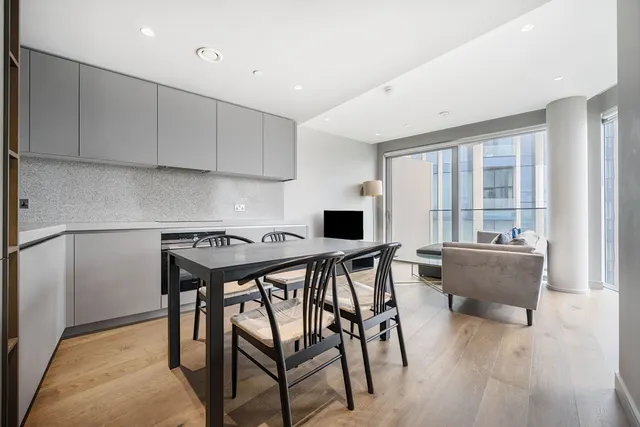 London, SE10, photo 3