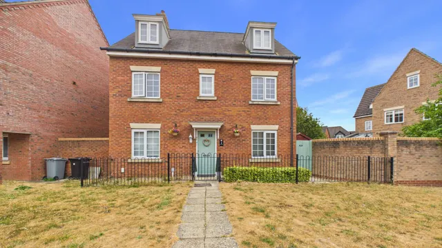The Gables, Bourne, PE10, photo 1
