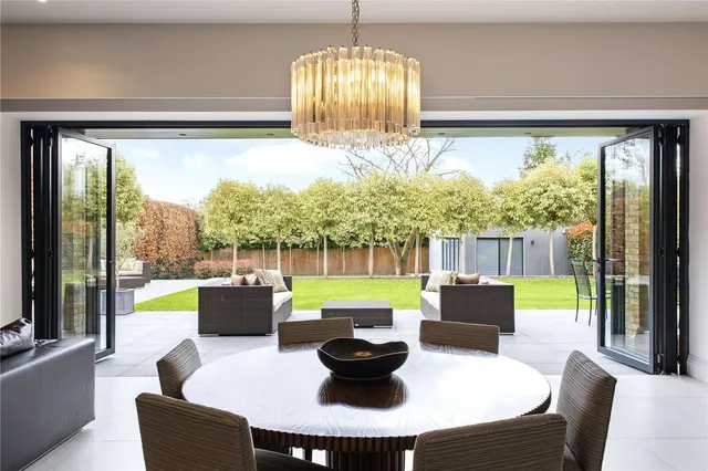 Photo 2 — Henley Road, Marlow, Buckinghamshire, SL7 2BZ