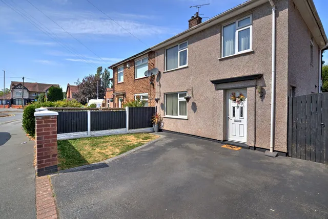 3 bedroom house — 64 Sutton Way, Whitby, Ellesmere Port, Cheshire, CH65 7DN