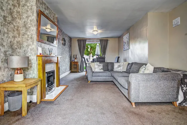 Photo 2 — 64 Sutton Way, Whitby, Ellesmere Port, Cheshire, CH65 7DN