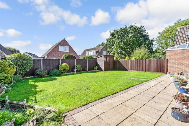 Freshfield Lane, Saltwood, CT21, photo 2