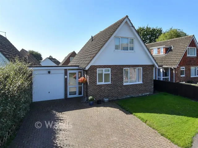 Freshfield Lane, Saltwood, CT21, photo 1