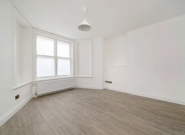 Photo 2 — Castletown Road, West Kensington, W14