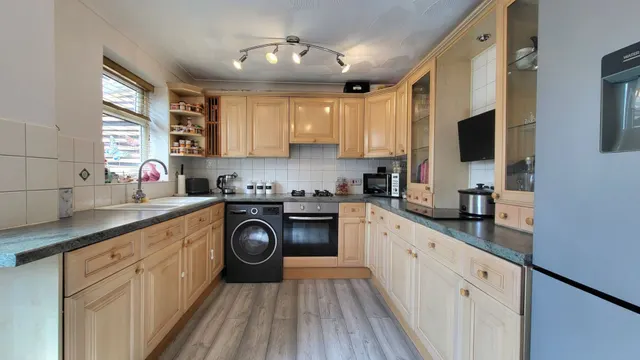 Photo 2 — Swale Avenue, Gunthorpe, Peterborough, PE4