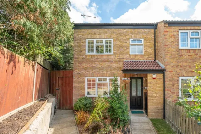 Moorlands Avenue, Mill Hill, NW7, Mill Hill, photo 1
