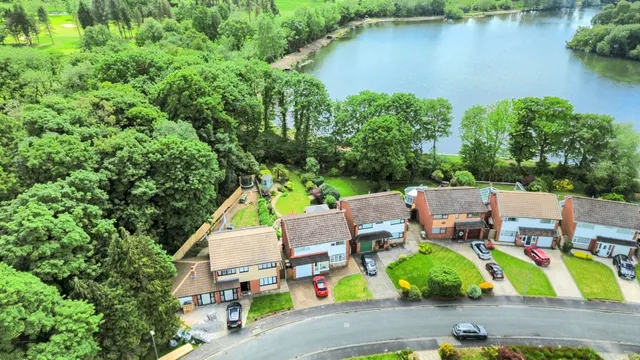 Photo 2 — Spinney Green, Eccleston, St. Helens, St. Helens, WA10 5AH