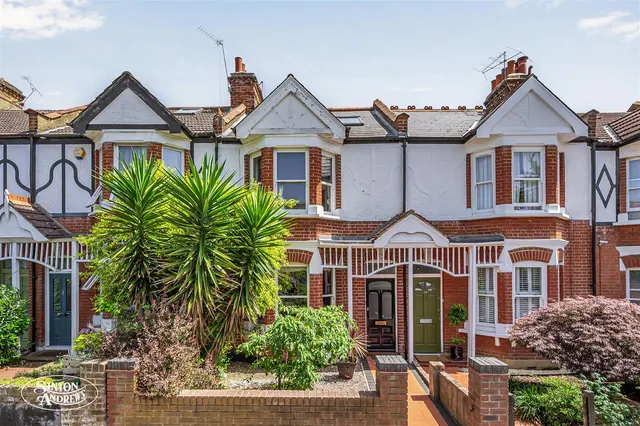 Dudley Gardens, London, photo 1