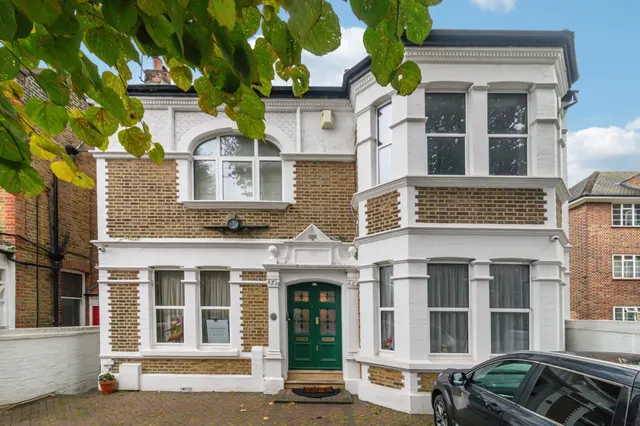Grange Road, London, W4, photo 1