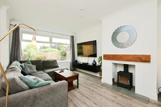 Photo 2 — Elmpark Vale, YORK