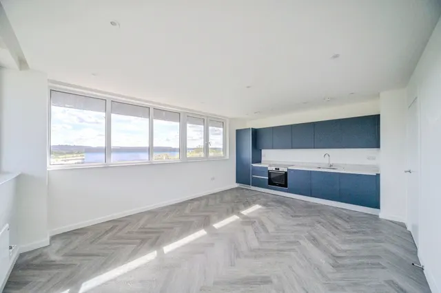 Caldecotte Lake Drive, Caldecotte, MK7, photo 3