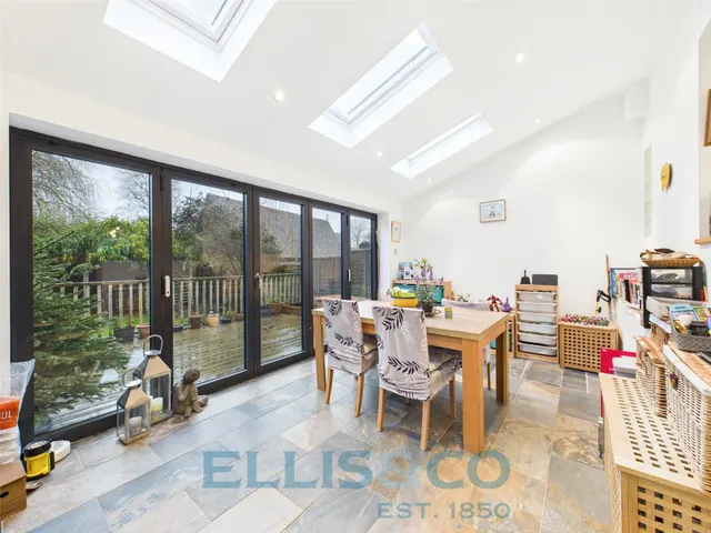 Barnetts Road, Leigh, TN11, photo 1