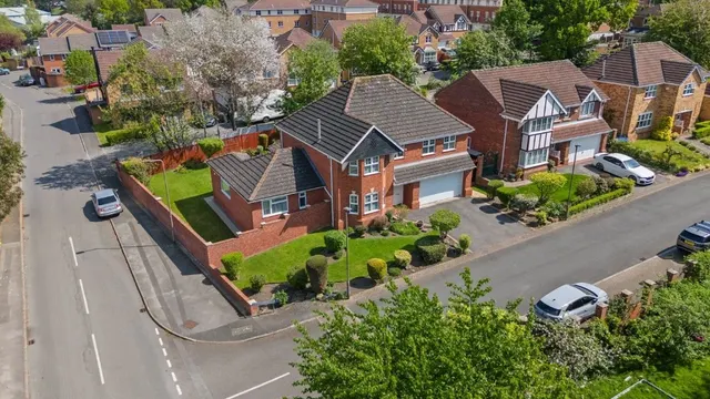 Belridge Close, Redbrook, photo 1