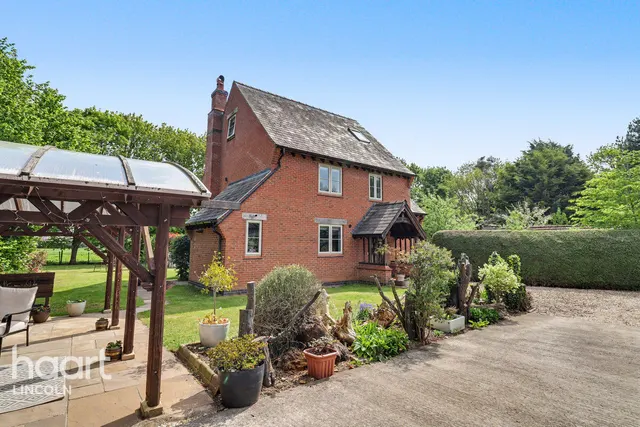 Harrowby Lane, Grantham, NG31, photo 2