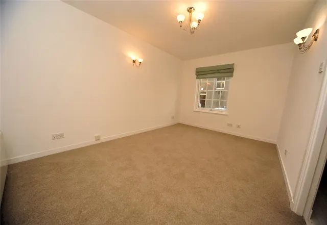 Kinneskie Road, Banchory, AB31, photo 2