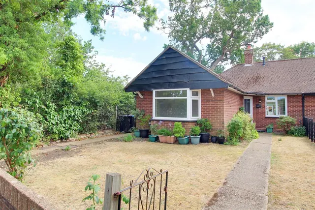 Heronfield Little Heath, Potters Bar EN6 1JA, photo 1