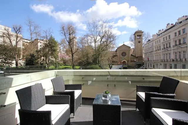 Ennismore Gardens, London, SW7, photo 2
