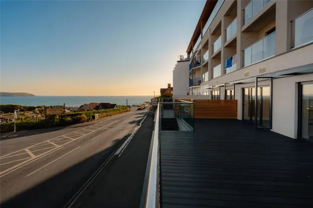 Beach Road, Woolacombe, photo 1