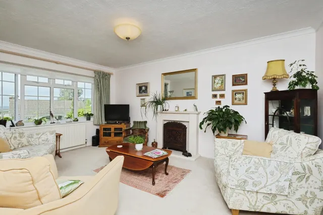 Gorse Hill, Broad Oak, TN21, photo 2