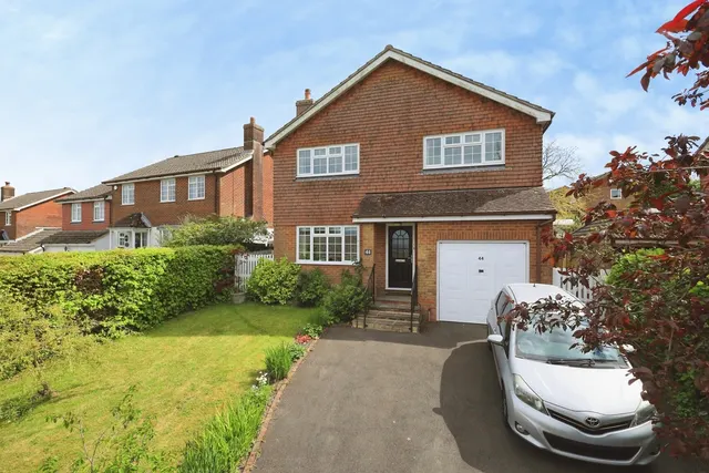 Gorse Hill, Broad Oak, TN21, photo 1