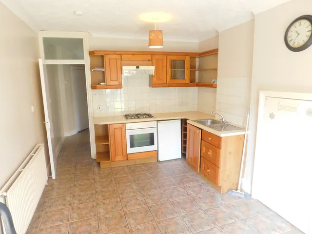 Northfield Avenue, Ealing, W13, photo 1