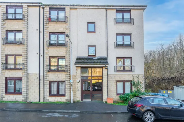 Photo 3 — Mill Street, Kirkcaldy, KY1 1AD