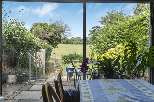 Elizabeth Close, Henley-on-Thames, RG9, photo 2