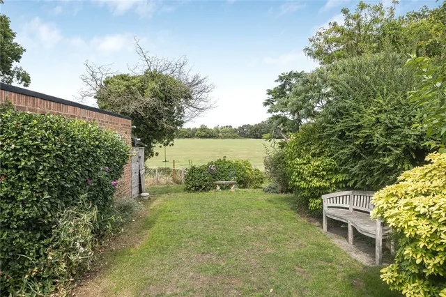 Elizabeth Close, Henley-on-Thames, RG9, photo 3