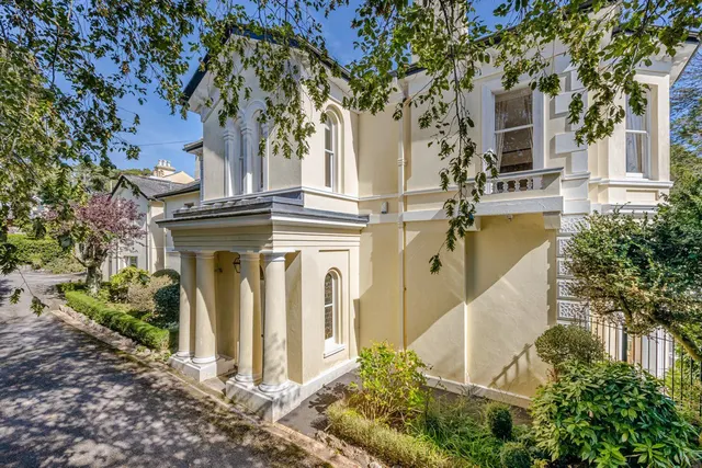Photo 3 — Higher Warberry Road, Torquay, Devon, TQ1 1SA