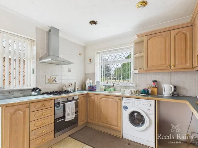 Photo 3 — Watchgate, Nunthorpe, North Yorkshire, TS7