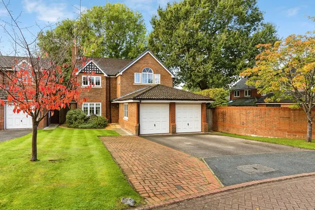Breton Close, Chester, CH2, photo 1