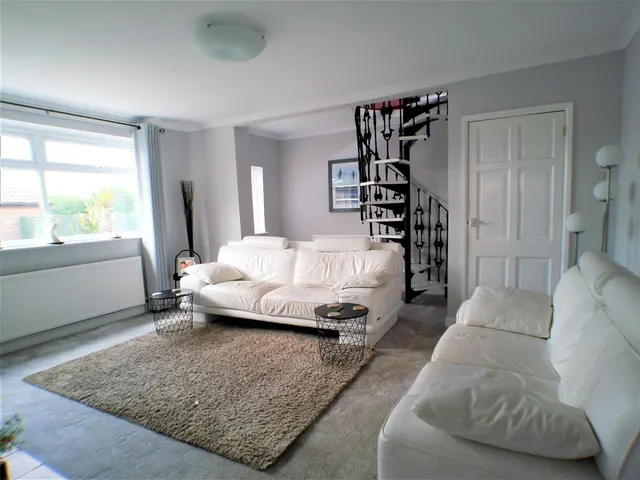 Church Street, Granby, NG13, photo 3