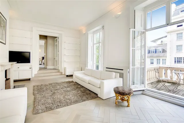 Photo 2 — Eaton Place, Belgravia, SW1X
