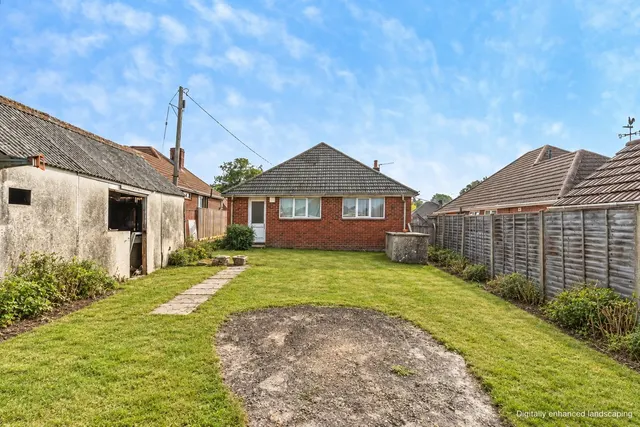 Testlands Avenue, Nursling, SO16, photo 1