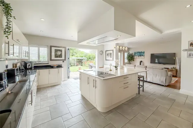 Common Road, Kensworth, LU6, photo 1